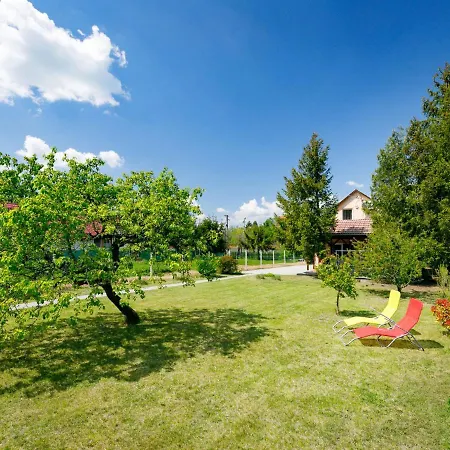 Pear Trees By Interhome Semesterbostad