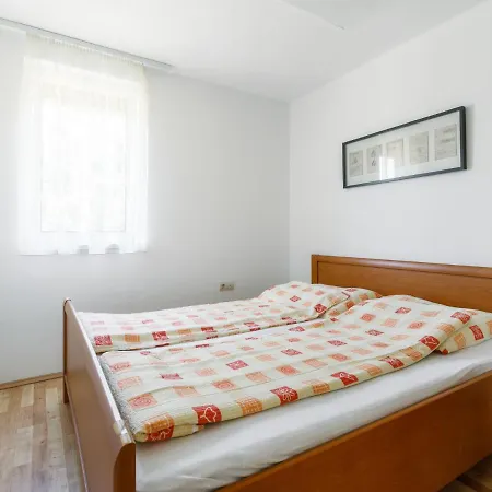 Tatil Evi Pear Trees By Interhome