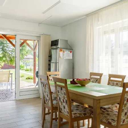 Tatil Evi Pear Trees By Interhome *