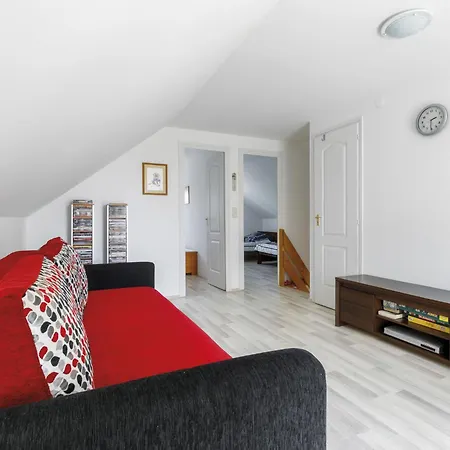 Tatil Evi Pear Trees By Interhome Balatonmáriafürdő